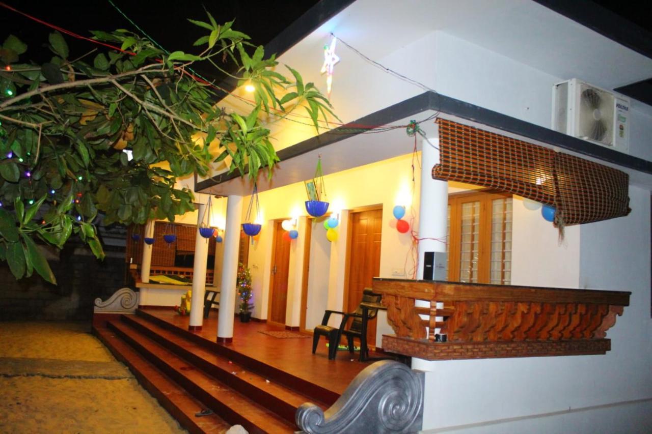 Marari Anna Beach Villa Mararikulam Exterior foto